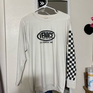 cute long sleeve tee!